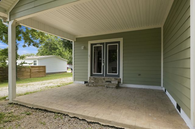 8361 Mount Joy Rd, Mount Pleasant, TN 38474