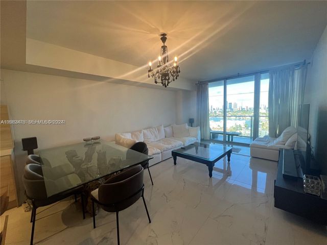 16385 Biscayne Boulevard 2020, North Miami Beach, FL 33160
