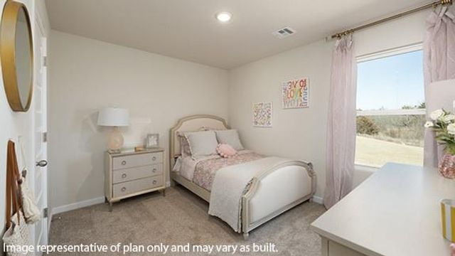 10425 Red Thistle Drive, Oklahoma City, OK 73114