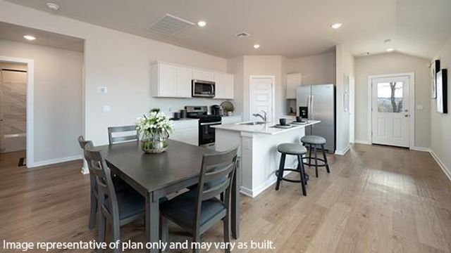 10425 Red Thistle Drive, Oklahoma City, OK 73114