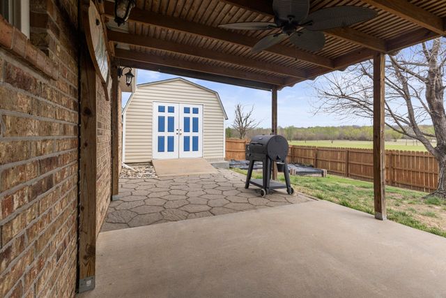 1800 Estates Drive, Grove, OK 74344