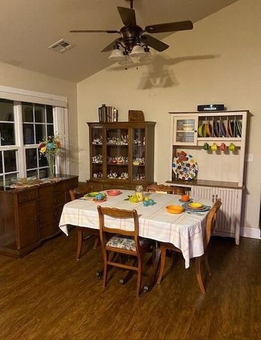 1800 Estates Drive, Grove, OK 74344