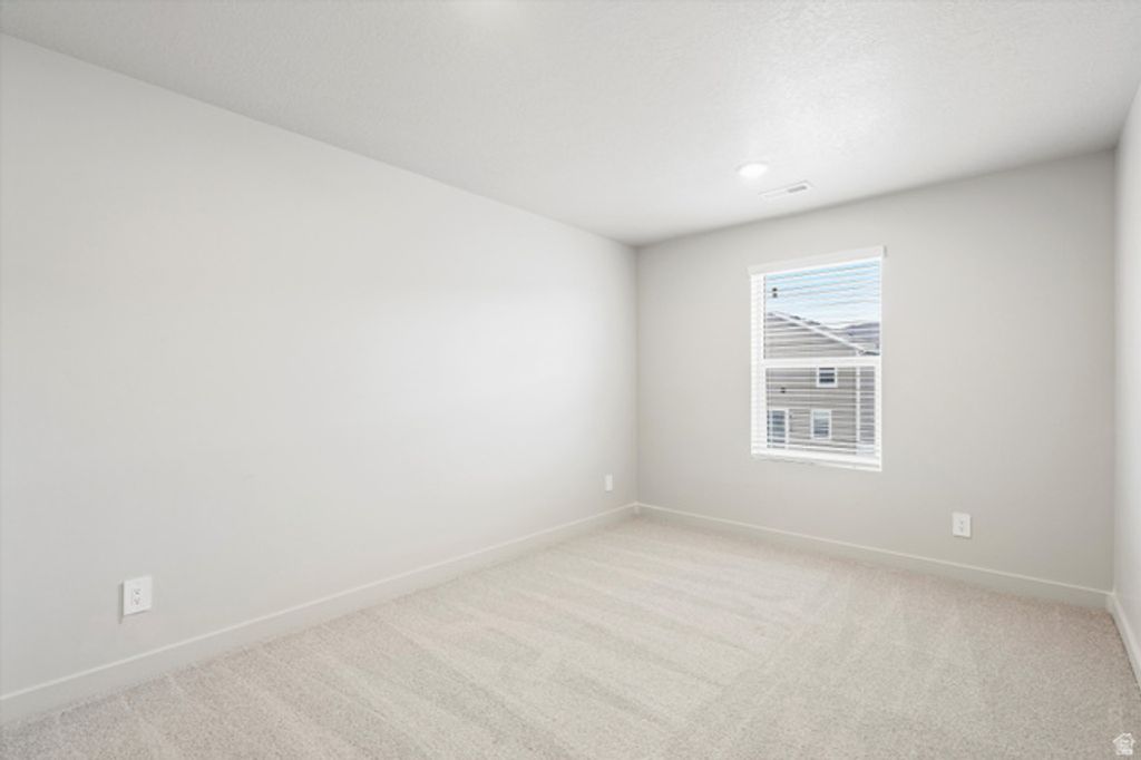 Image 22 of property listing at 846 N 260 E #206, Santaquin, UT 84655