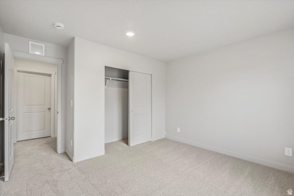 Image 35 of property listing at 846 N 260 E #206, Santaquin, UT 84655