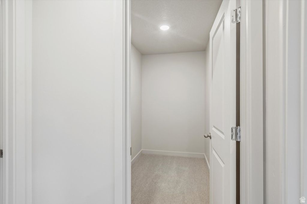 Image 39 of property listing at 846 N 260 E #206, Santaquin, UT 84655