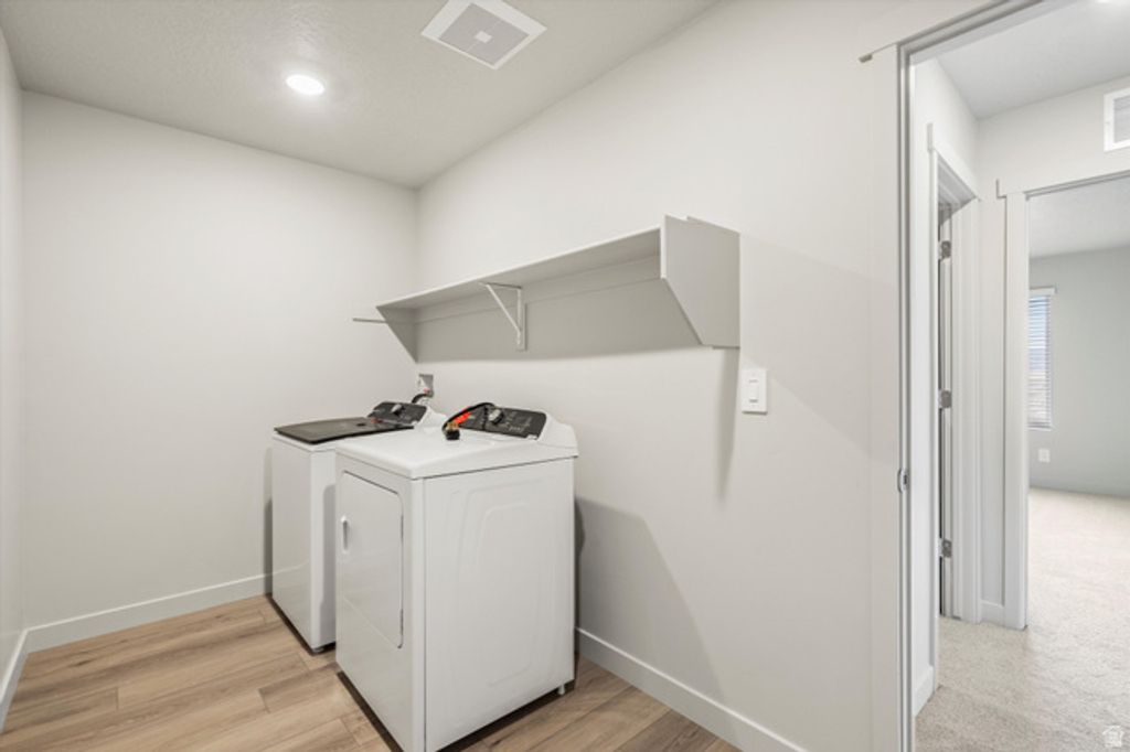 Image 40 of property listing at 846 N 260 E #206, Santaquin, UT 84655