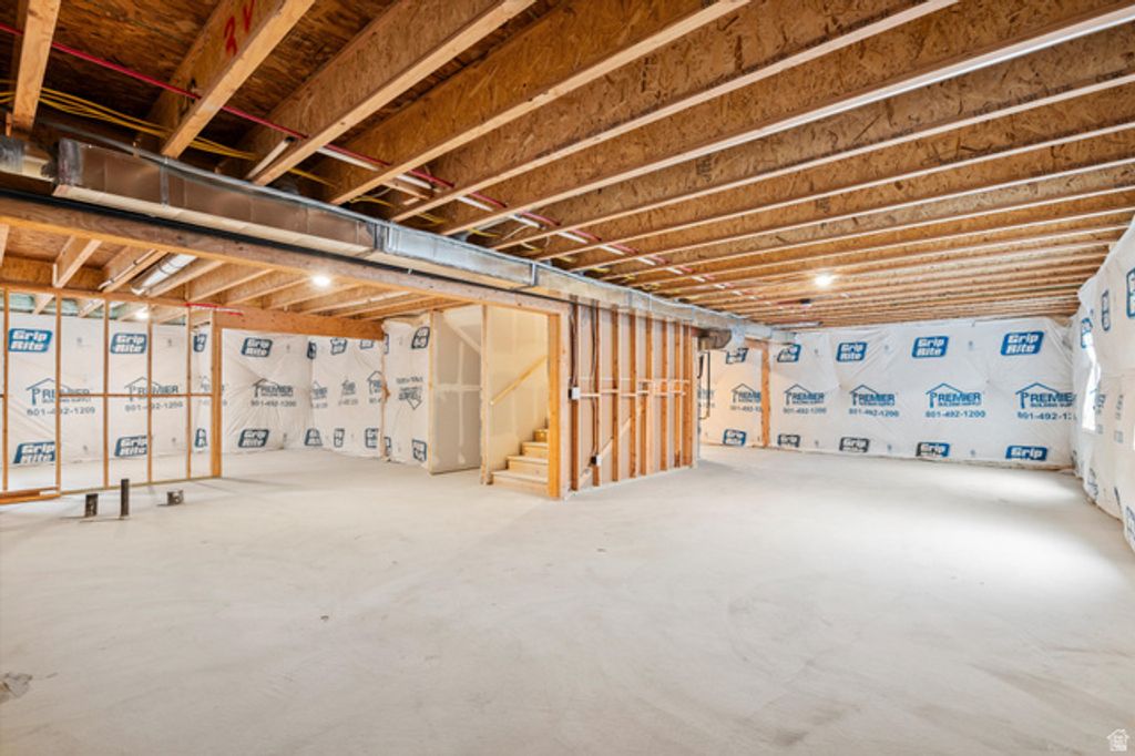 Image 42 of property listing at 846 N 260 E #206, Santaquin, UT 84655