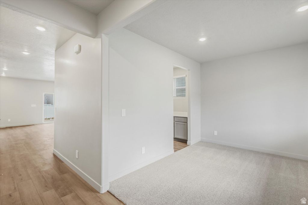 Image 8 of property listing at 846 N 260 E #206, Santaquin, UT 84655