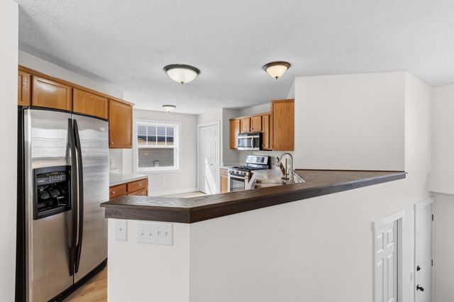 1782 Cedar Cove, White Bear Lake, MN 55110