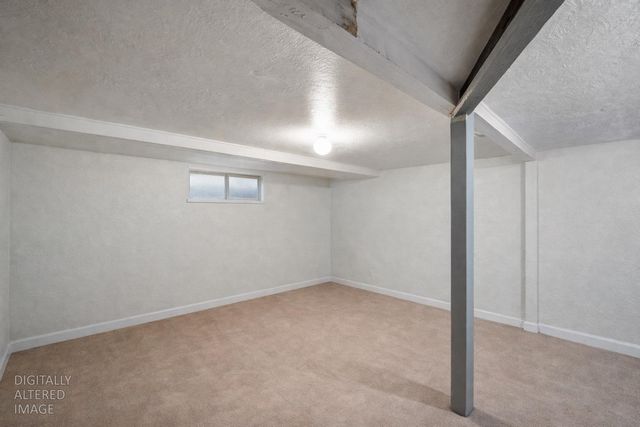 1829 River Rd, Modesto, CA 95351