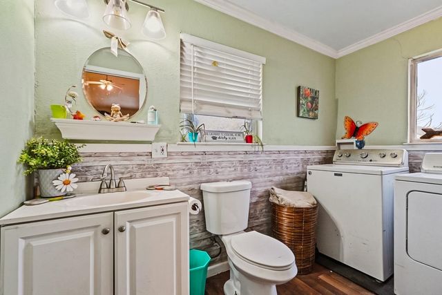 1829 River Rd, Modesto, CA 95351