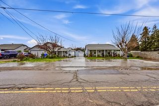 1829 River Rd, Modesto, CA 95351