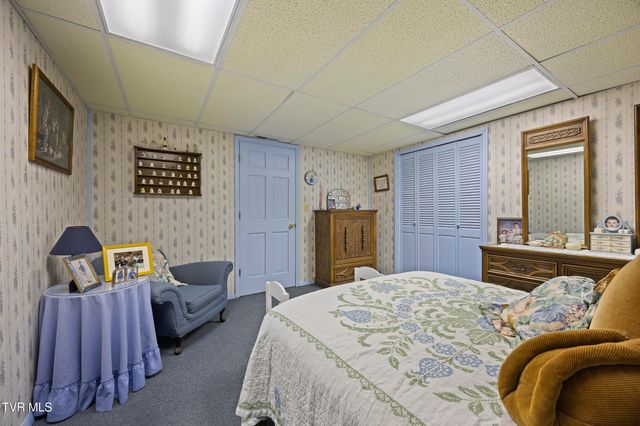 340 West Hills Drive, Mosheim, TN 37818