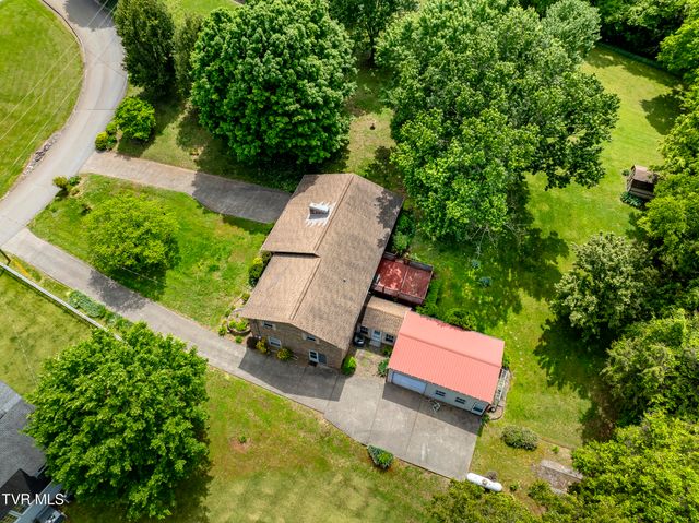 340 West Hills Drive, Mosheim, TN 37818