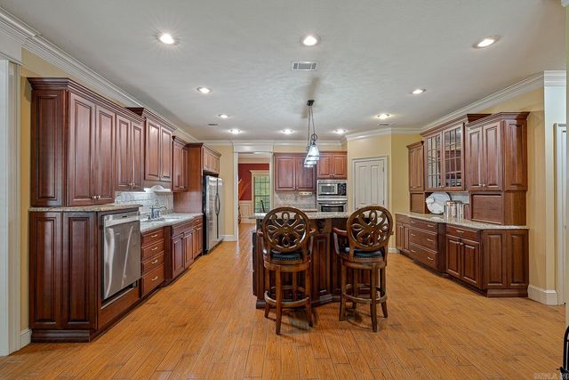343 County Road 428, Jonesboro, AR 72404