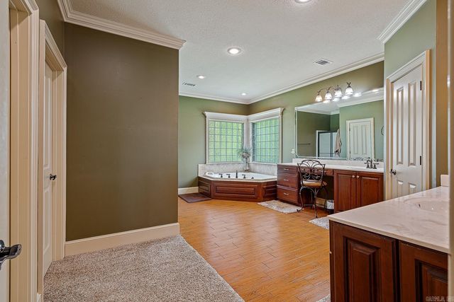 343 County Road 428, Jonesboro, AR 72404