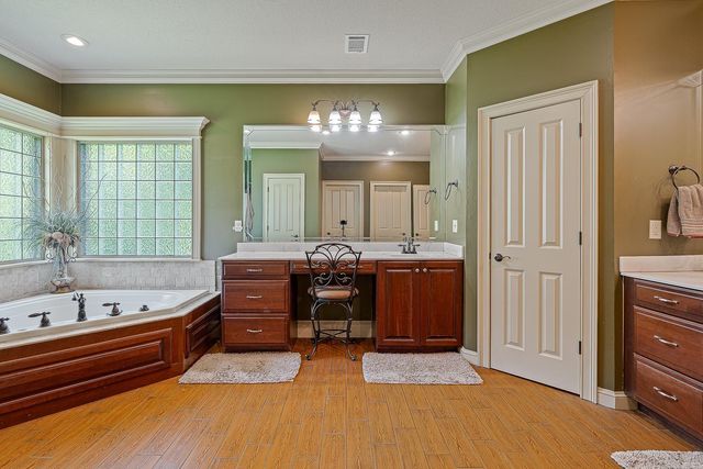 343 County Road 428, Jonesboro, AR 72404