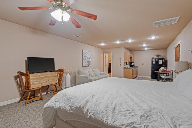 343 County Road 428, Jonesboro, AR 72404