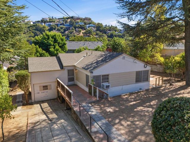 149 Beverly Drive, San Carlos, CA 94070