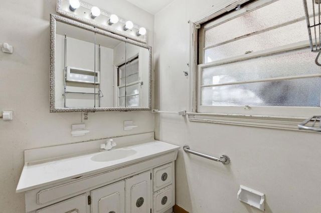149 Beverly Drive, San Carlos, CA 94070