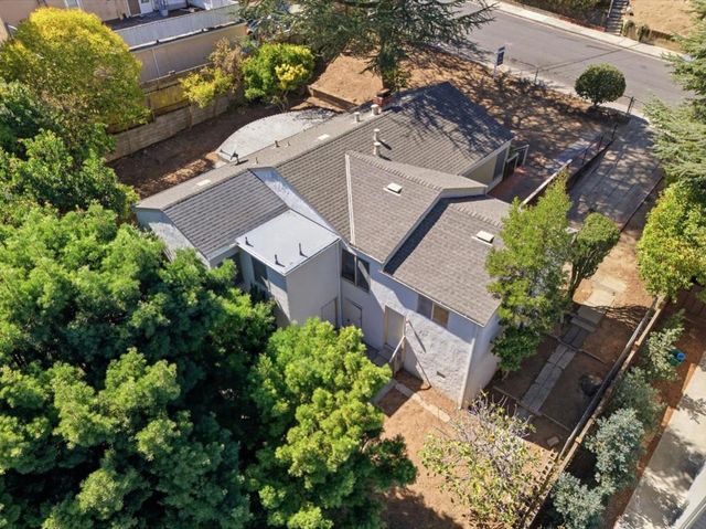 149 Beverly Drive, San Carlos, CA 94070