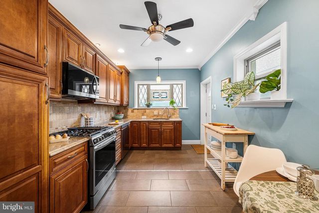 1139 TASKER ST, Philadelphia, PA 19148