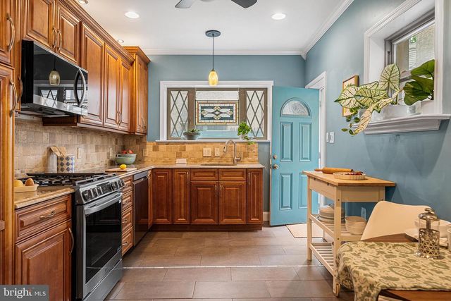 1139 TASKER ST, Philadelphia, PA 19148