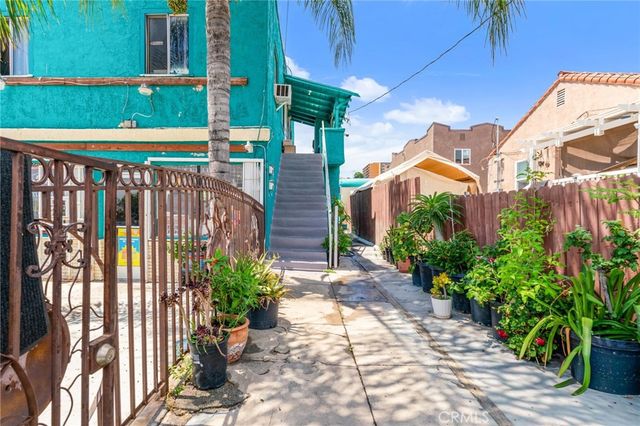 801 N Marianna Avenue, Los Angeles, CA 90063