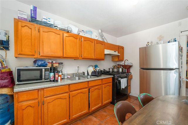 801 N Marianna Avenue, Los Angeles, CA 90063