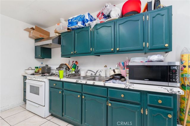 801 N Marianna Avenue, Los Angeles, CA 90063