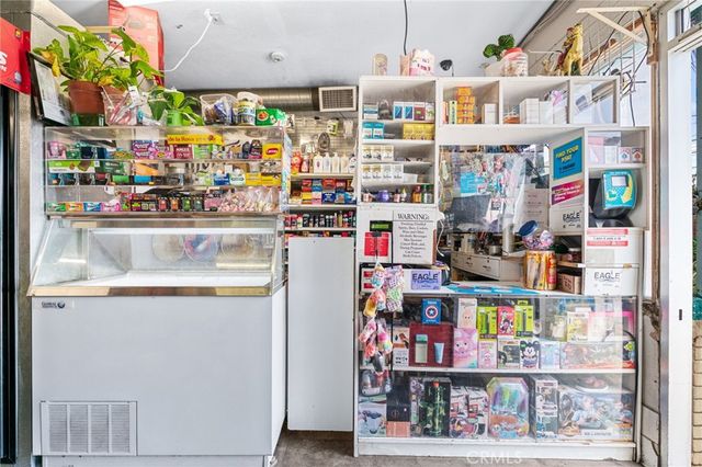 801 N Marianna Avenue, Los Angeles, CA 90063