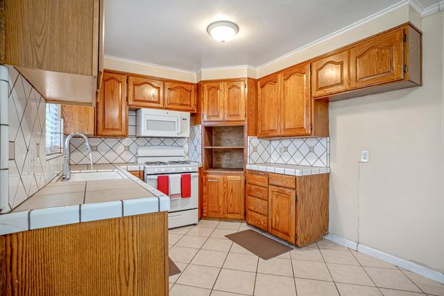 4632 E Princeton Avenue, Fresno, CA 93703