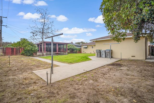 4632 E Princeton Avenue, Fresno, CA 93703