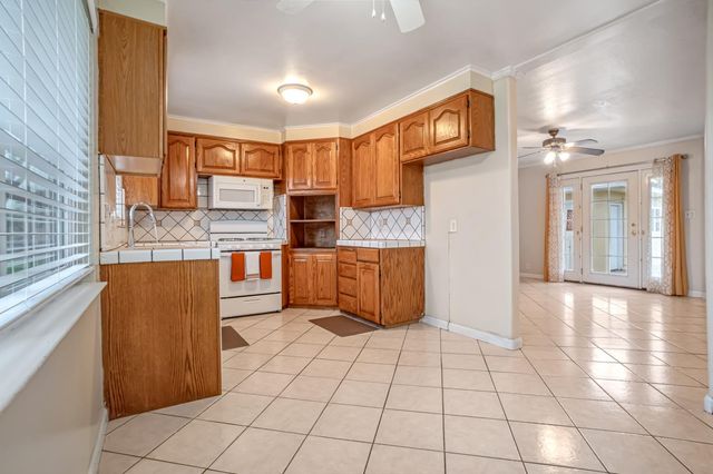 4632 E Princeton Avenue, Fresno, CA 93703