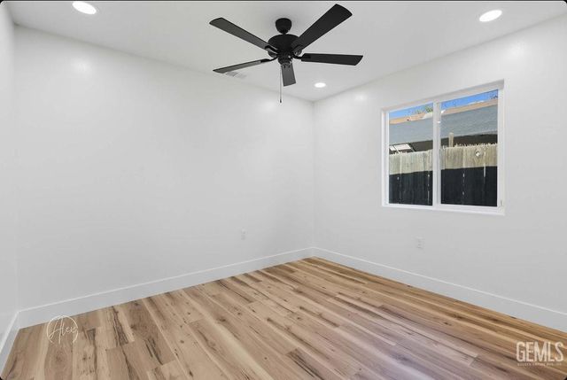 2207 Verde Street, Bakersfield, CA 93304