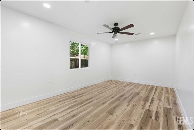 2207 Verde Street, Bakersfield, CA 93304