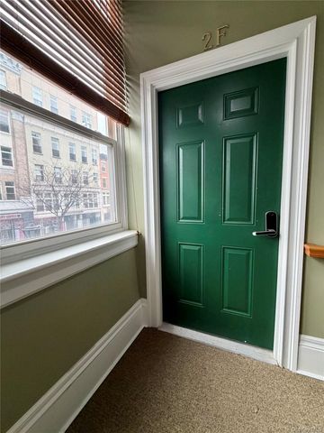 337 Main Street 2F, Poughkeepsie, NY 12601