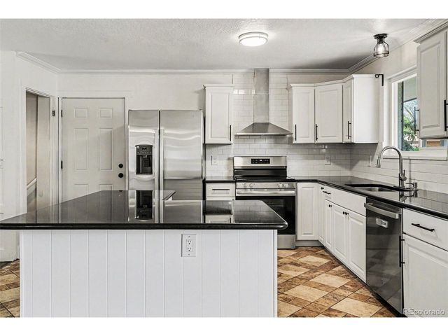 5350 W Colorado Pl, Lakewood, CO 80232