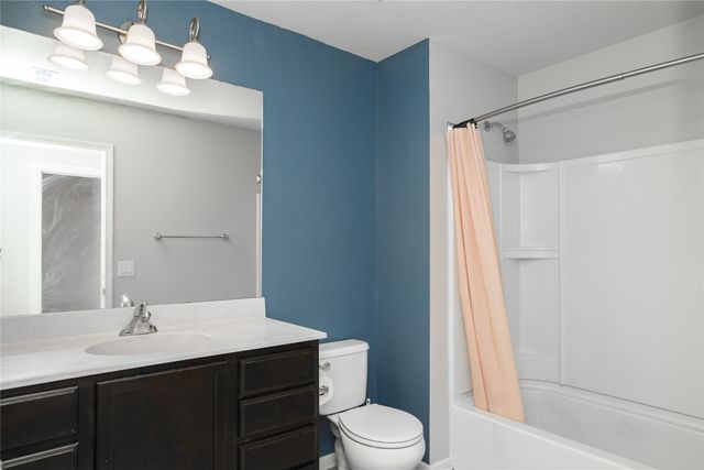 45 SE Booth Avenue, Waukee, IA 50263