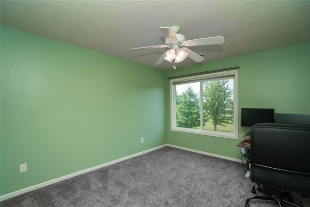45 SE Booth Avenue, Waukee, IA 50263