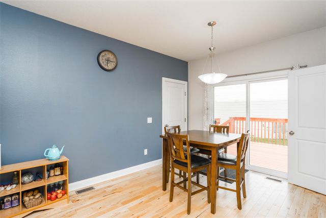 45 SE Booth Avenue, Waukee, IA 50263