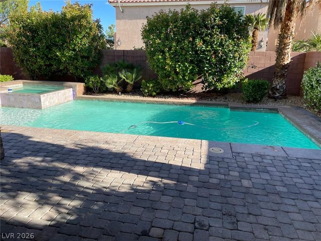 6313 Stag Hollow Court, Las Vegas, NV 89139