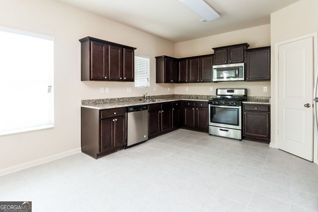 2260 Clapton Court, Jonesboro, GA 30236