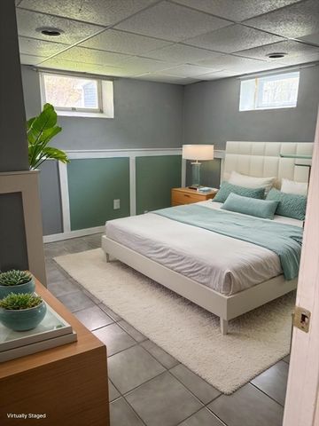 31 Columbus Rd, Woburn, MA 01801