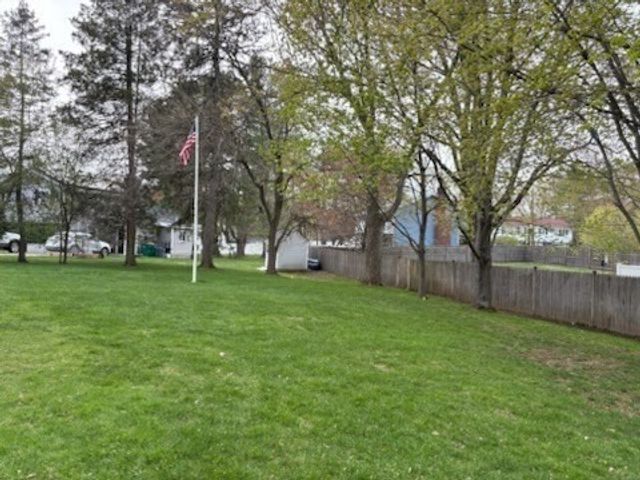 31 Columbus Rd, Woburn, MA 01801