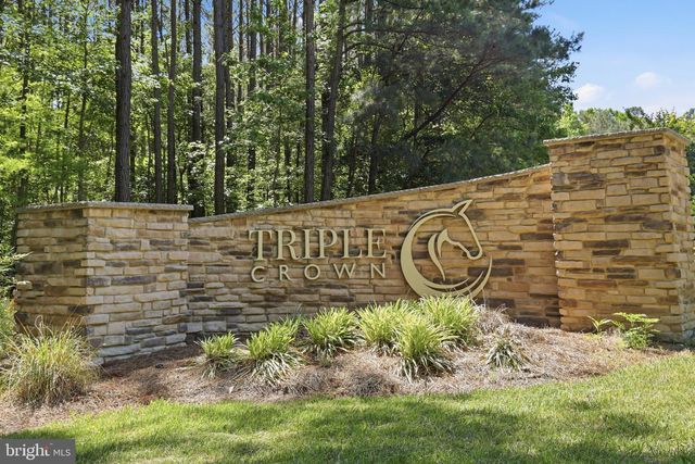 6 PREAKNESS DR, Berlin, MD 21811