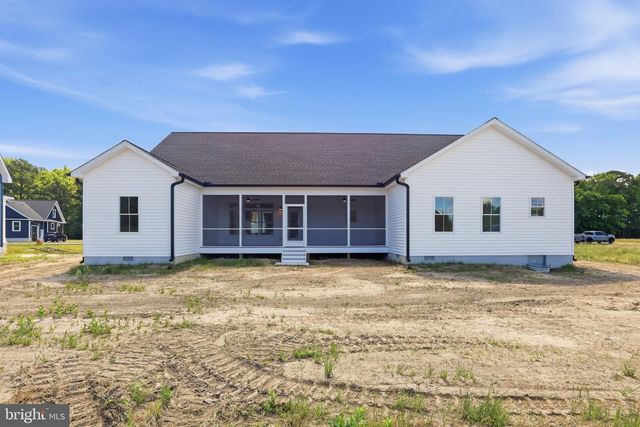 6 PREAKNESS DR, Berlin, MD 21811