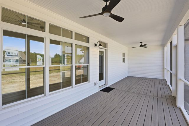 6 PREAKNESS DR, Berlin, MD 21811