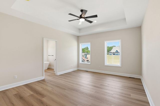 6 PREAKNESS DR, Berlin, MD 21811