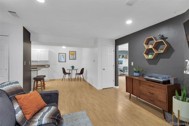 5300 E Cherry Creek South Drive 1211, Denver, CO 80246